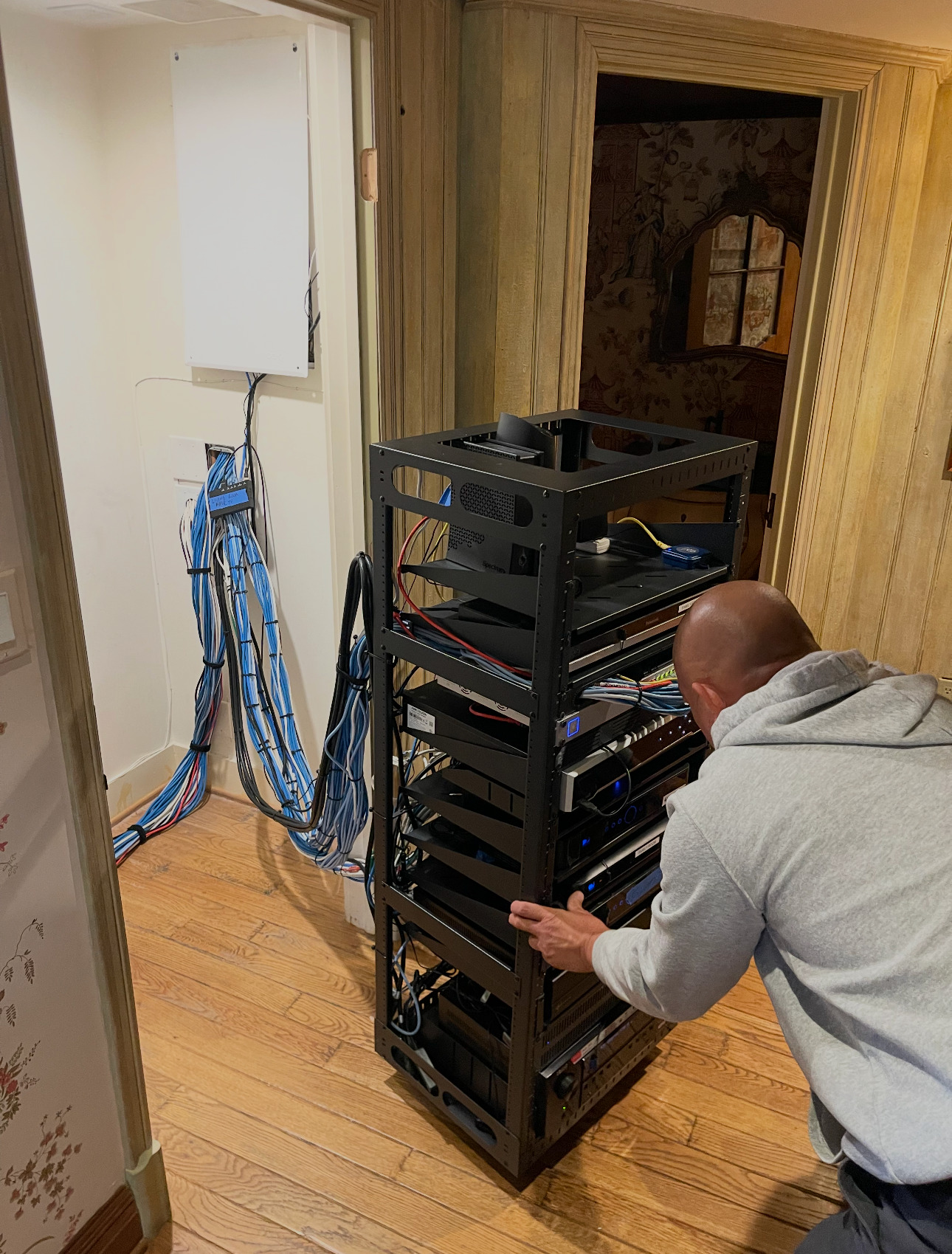 Apex Security Image 16